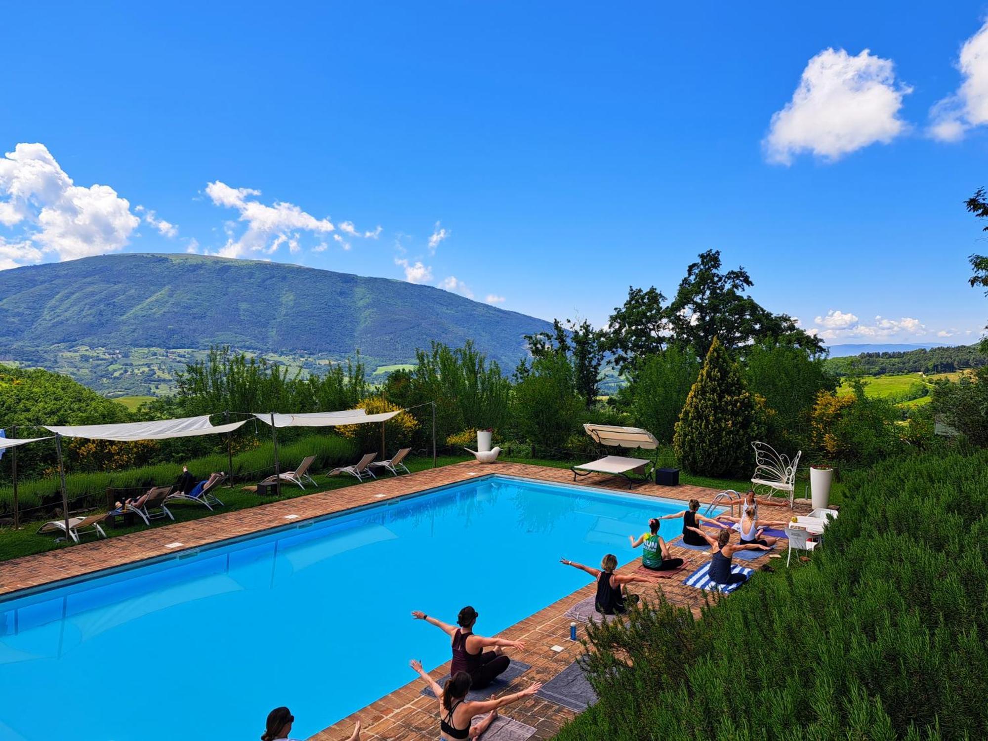 Le Ginestre Apartments อัสซิซี ภายนอก รูปภาพ